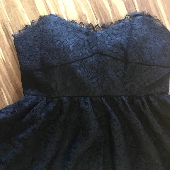Black Lace Strapless Dress Prom / Party - Sz Jr. 4 - Picture 2 of 6